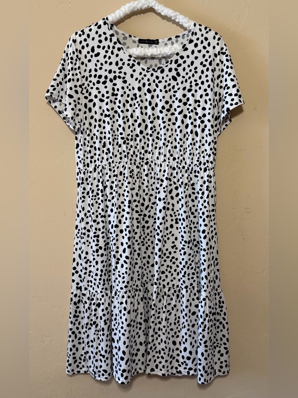 Source Unknown Black and White Polka Dot Tiered Midi Dress